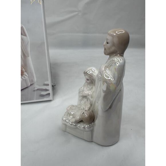 Pier 1 Nativity Figurine Holy Family Iridescent Porcelain Ceramic 4" Christmas - Picture 7 of 8